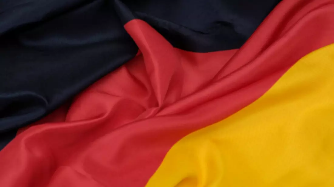 Flagge Deutschlands - Bild: iStockphoto.com / Claudiad