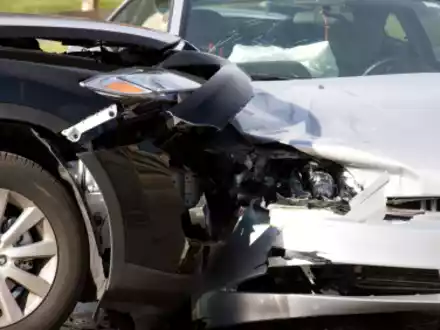 PKW Unfall - Foto: iStockphoto.com / rocketegg