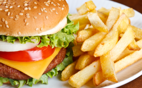 Fast Food - Foto: iStockphoto.com / MorePixels