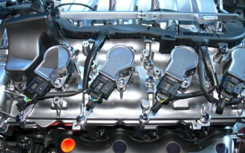 Motor - Foto: Fotolia.com / Onkelchen