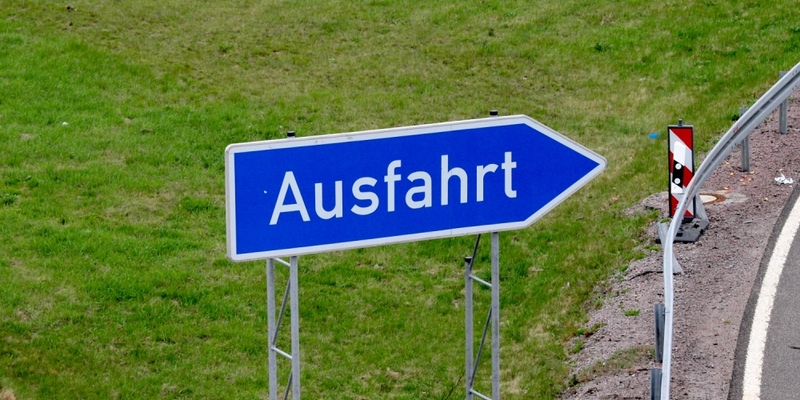 Ausfahrts-Schild an einer Autobahn - Foto: über dts Nachrichtenagentur