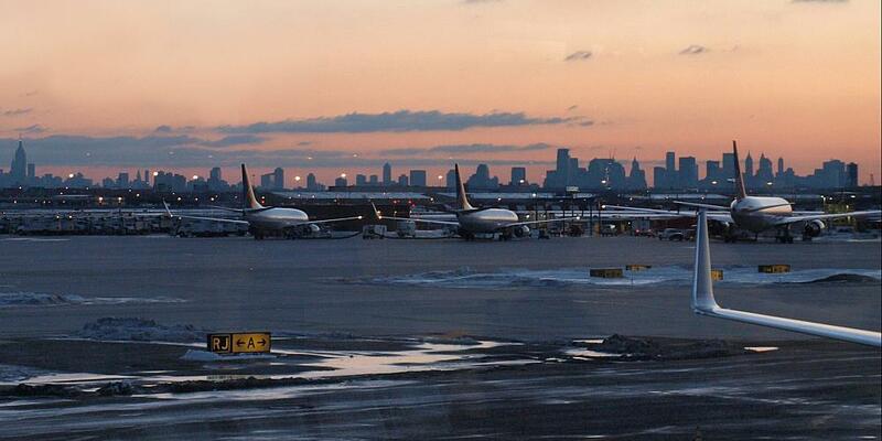 Flugzeuge am Flughafen Newark bei New York - Foto: über dts Nachrichtenagentur