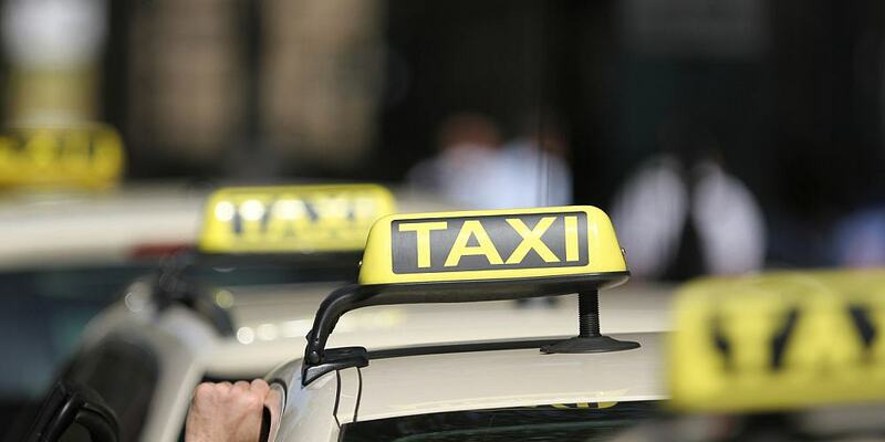Taxi-Fahrer (Archiv) - Foto: über dts Nachrichtenagentur