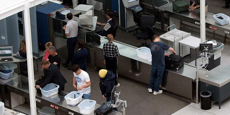 Sicherheitskontrolle am Flughafen - Foto: über dts Nachrichtenagentur