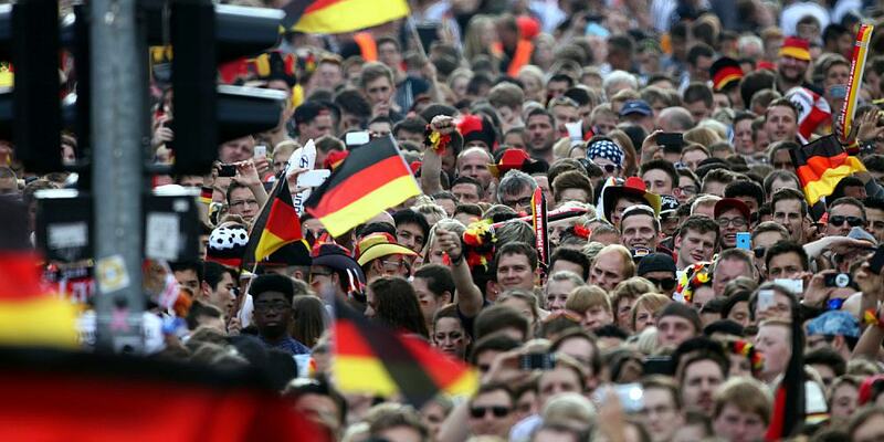 Fußballfans der Deutschen Fußball-Nationalmannschaft (Archiv) - Foto: über dts Nachrichtenagentur
