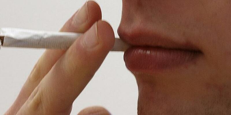 Jugendlicher Raucher (Archiv) - Foto: über dts Nachrichtenagentur