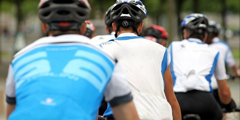 Rad-Rennfahrer mit Fahrradhelm - Foto: über dts Nachrichtenagentur