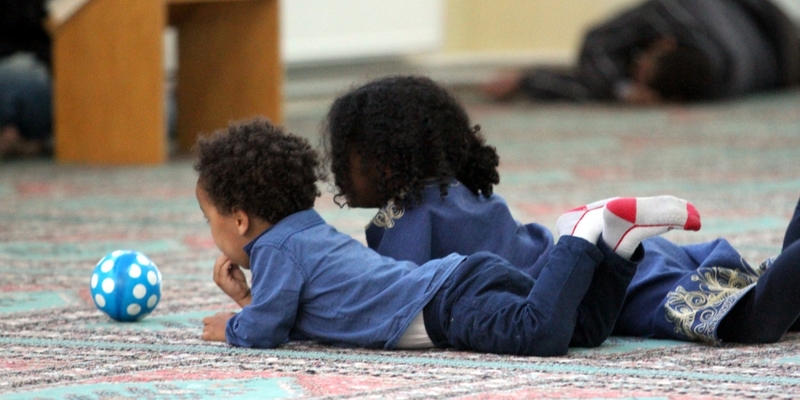 Kinder von Moslems in einer Moschee - Foto: über dts Nachrichtenagentur