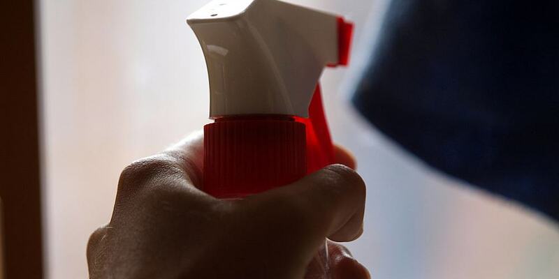 Fensterputzen (Archiv) - Foto: über dts Nachrichtenagentur