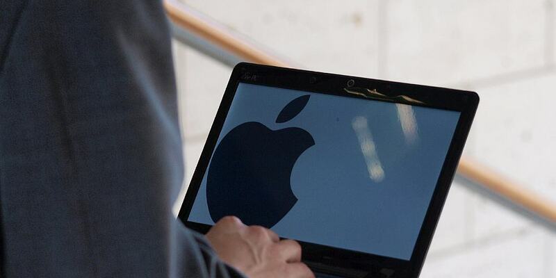 Apple-Logo auf einem Computer (Archiv) - Foto: ĂŒber dts Nachrichtenagentur