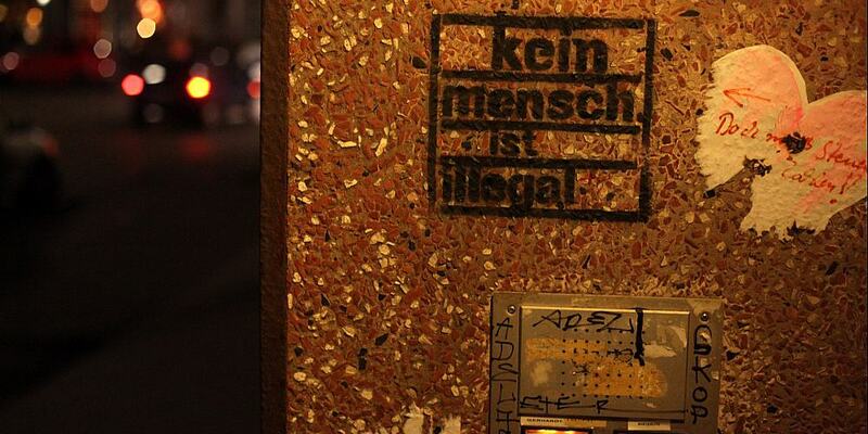 Aufschrift Kein Mensch ist illegal (Archiv) - Foto: über dts Nachrichtenagentur