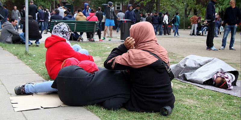Flüchtlinge an einer Aufnahmestelle (Archiv) - Foto: über dts Nachrichtenagentur