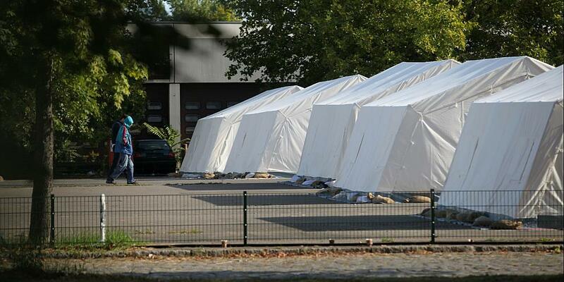 Flüchtlinge in einer Zeltstadt (Archiv) - Foto: über dts Nachrichtenagentur
