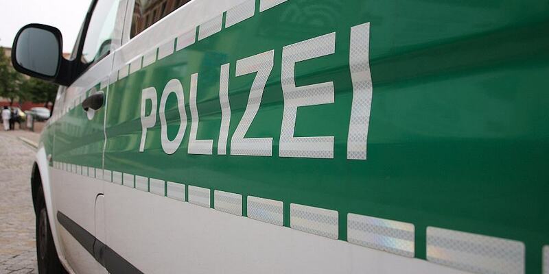 Polizeistreife im Einsatz (Archiv) - Foto: über dts Nachrichtenagentur