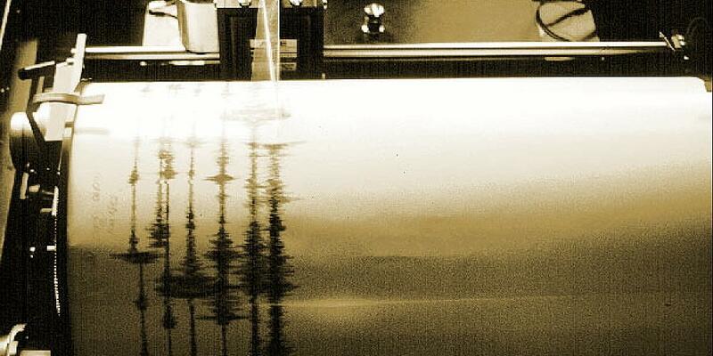 Seismograph bei der Aufzeichnung eines Erdbebens (Archiv) - Foto: über dts Nachrichtenagentur