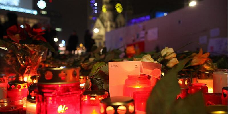 Gedenkkerzen am Breitscheidplatz - Foto: über dts Nachrichtenagentur