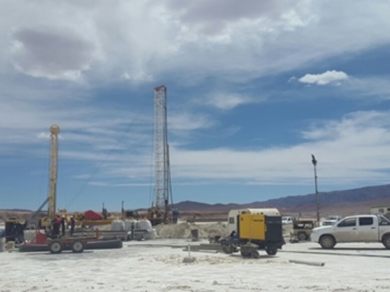 Bohrgerät auf dem Pastos Grandes-Projekt - Foto: Millennial Lithium