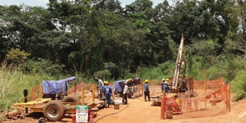 Bohrung auf dem Giro-Projekt - Foto: Amani Gold