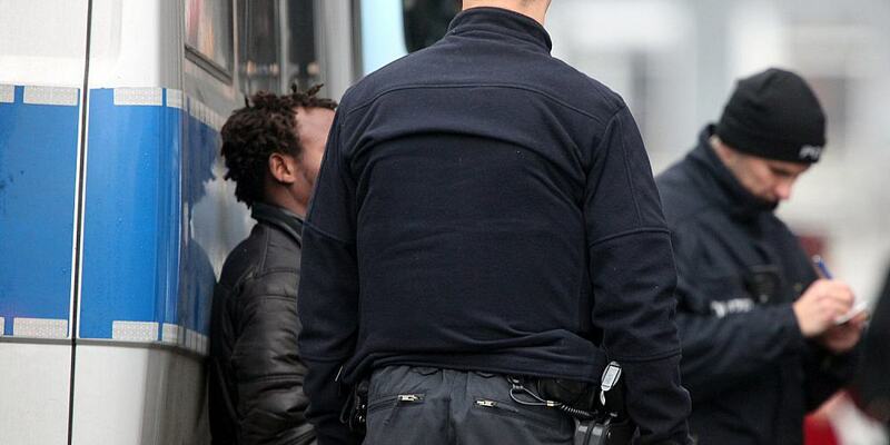 Polizei nimmt Drogendealer fest (Archiv) - Foto: über dts Nachrichtenagentur