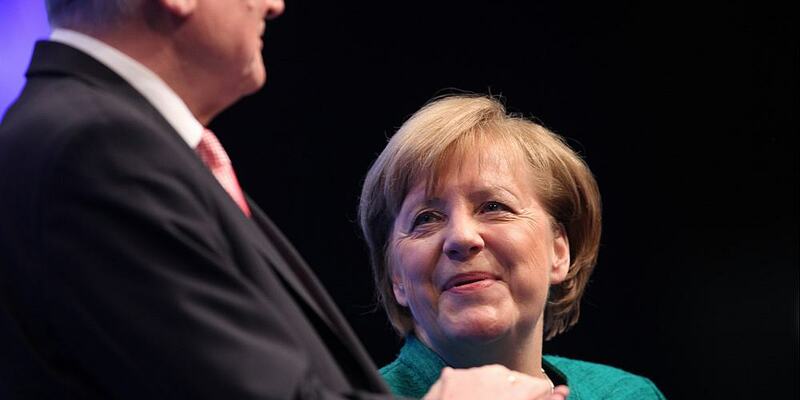 Horst Seehofer und Angela Merkel (Archiv) - Foto: über dts Nachrichtenagentur