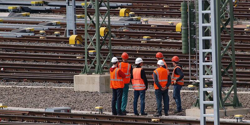Arbeiter Gleisanlage (Archiv) - Foto: über dts Nachrichtenagentur