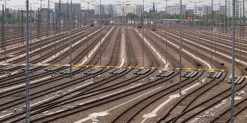 Gleisanlage in Halle (Saale) (Archiv) - Foto: über dts Nachrichtenagentur
