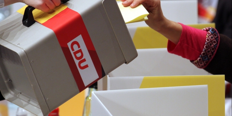 Wahlurne auf CDU-Parteitag - Foto: über dts Nachrichtenagentur
