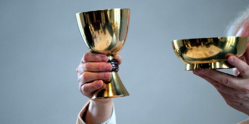 Katholischer Pfarrer in einer Messe - Foto: über dts Nachrichtenagentur