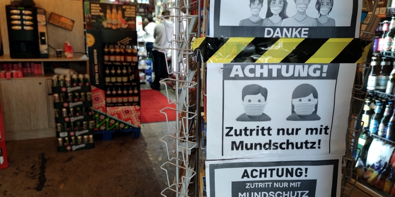 Hinweis auf Mund-Nasen-Schutz in einem Späti - Foto: ?ber dts Nachrichtenagentur