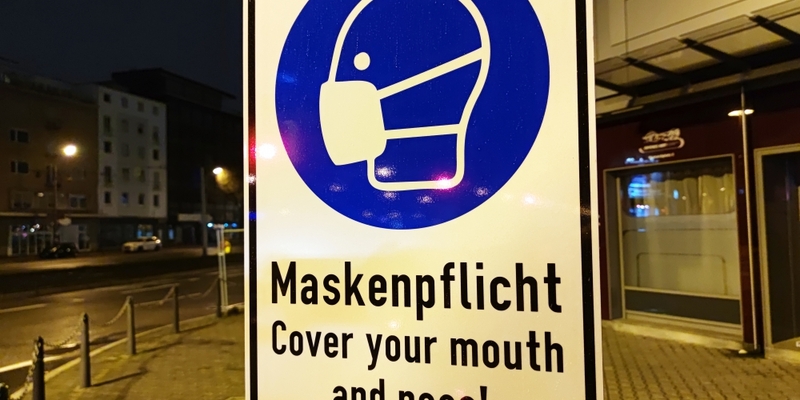 Hinweis auf Maskenpflicht - Foto: ?ber dts Nachrichtenagentur