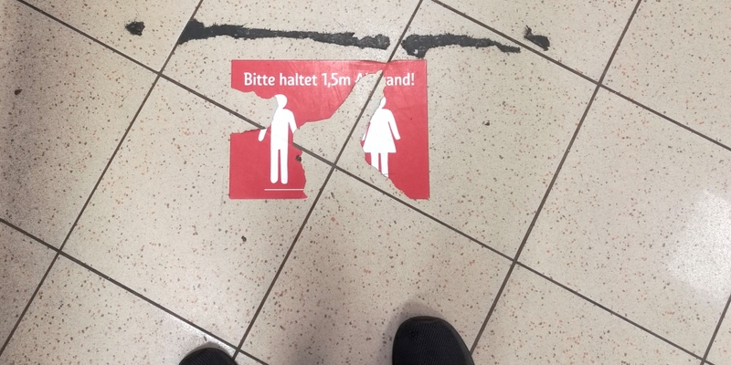 Abgetretener Corona-Warnhinweis - Foto: über dts Nachrichtenagentur