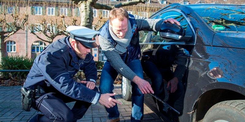 POL-ME: Verkehrsunfallfluchten aus dem Kreisgebiet - Kreis Mettmann - 2312082 - Foto: presseportal.de