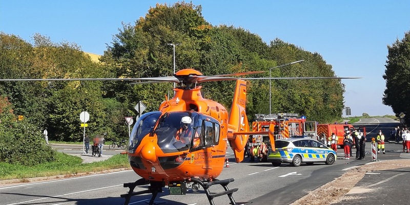 FW-PL: Ortsteil Stadtmitte - Schwerer Verkehrsunfall am frühen Morgen - Foto: presseportal.de