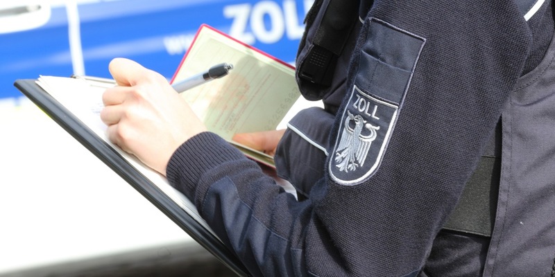 HZA-DO: Bundesweite Mindestlohnprüfung des Zoll / Der Zoll im Einsatz gegen Schwarzarbeit und illegale Beschäftigung - Foto: presseportal.de