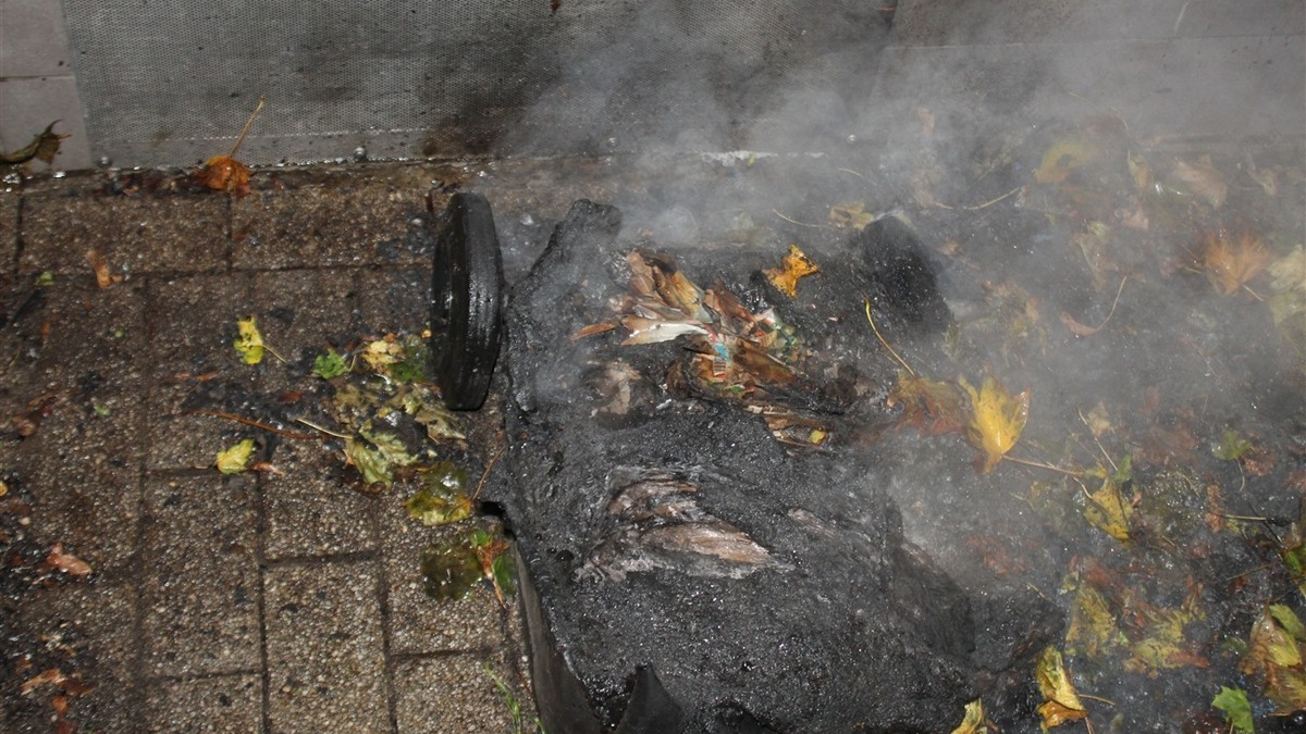 POL-HA: Zwei Leichtverletzte nach Auffahrunfall in Hohenlimburg - Foto: presseportal.de