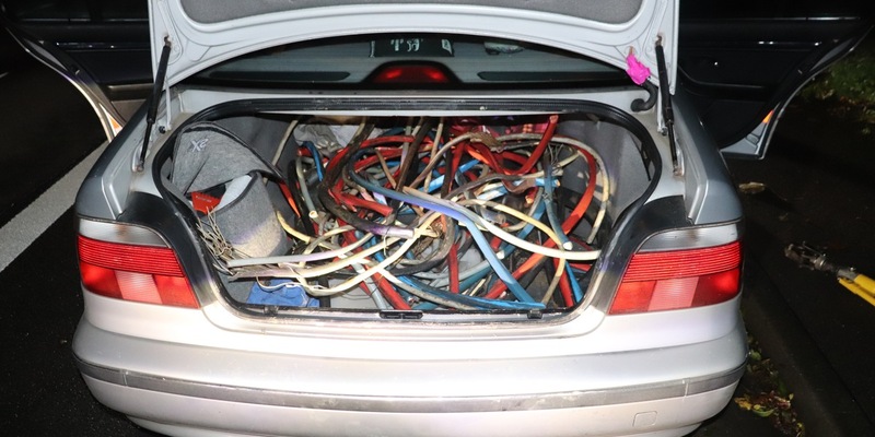 FW-NE: Brand in einem Serverraum des Johanna-Etienne-Krankenhauses | Mehrere Stationen geräumt | Umfangreiche Entrauchungsmaßnahmen nötig - Foto: presseportal.de