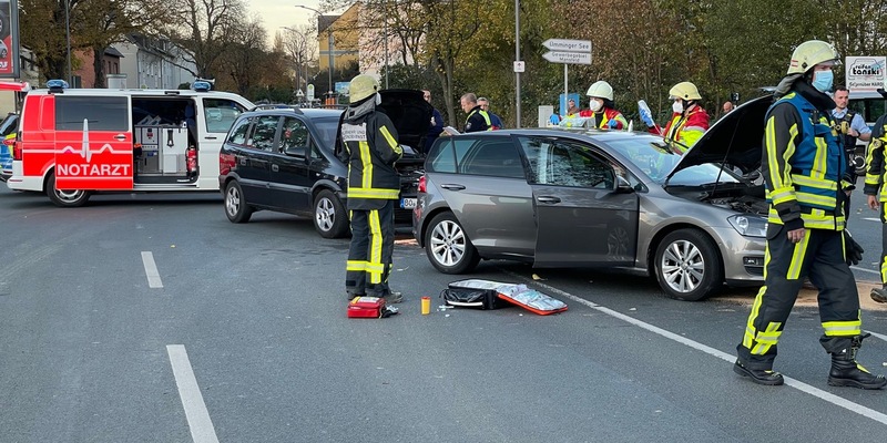 POL-AK NI: Großer Erfolg: Tag der offenen Tür an der Polizeiakademie in Nienburg. Zahlreiche Besucherinnen und Besucher nutzten die Gelegenheit zum Blick hinter die Kulissen. - Foto: presseportal.de