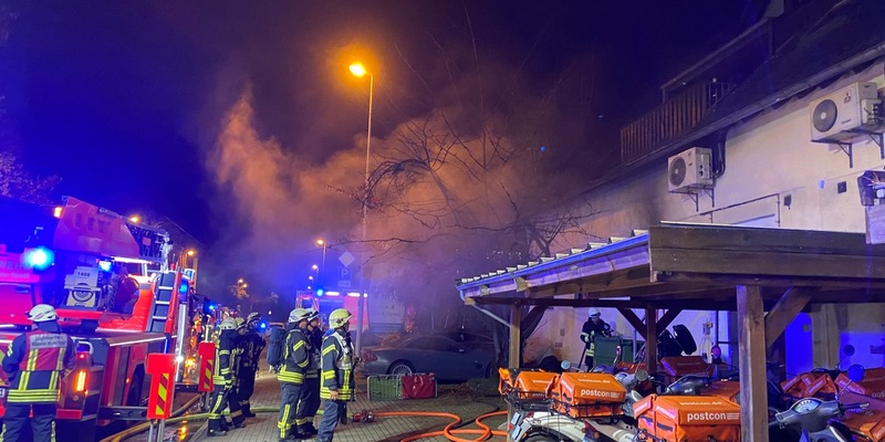 FW Hannover: Paket mit unbekanntem Stoff gefunden - drei verletzte Personen - Foto: presseportal.de