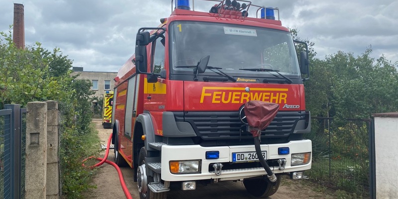 HZA-BS: ZOLL findet über 200 Kilogramm Marihuana im Wert von über zwei Millionen Euro / Hinter Tarnladung verstecktes Marihuana in spanischem Kühlauflieger bei Seesen entdeckt - Foto: presseportal.de