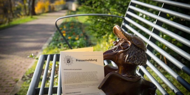 POL-PDNW: Sachbeschädigung an Schuppen durch Graffiti - Foto: presseportal.de