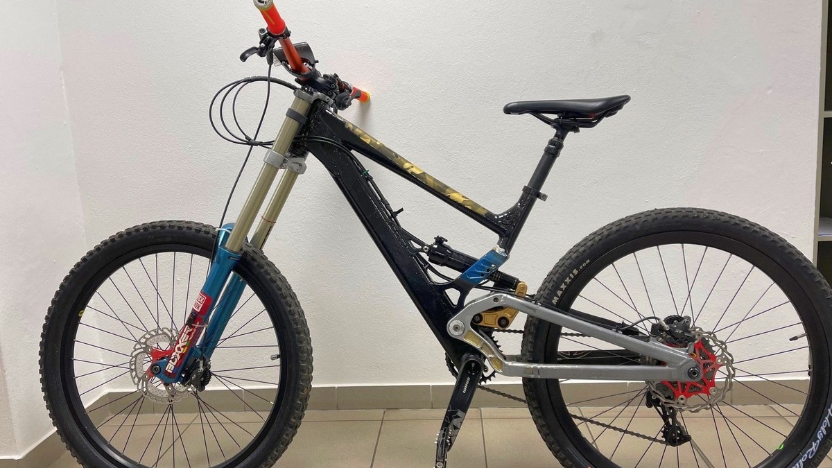 POL-WES: Voerde - Fahrraddiebstähle / Besitzer gesucht - Foto: presseportal.de