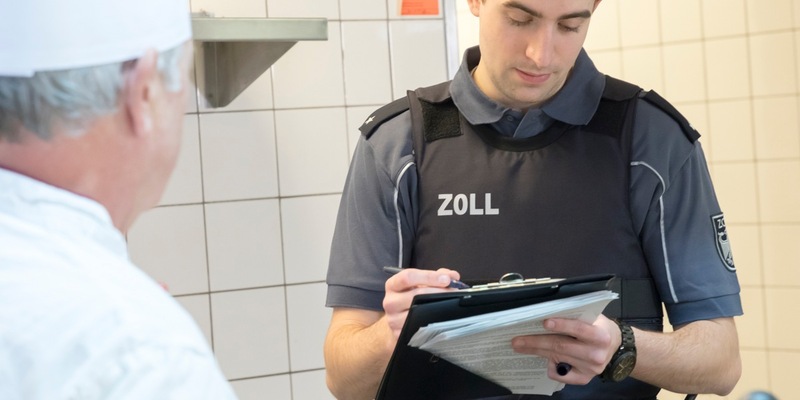 HZA-DO: Viele Verstöße bei gemeinsamen Kontrollen / Zoll und Stadt kontrollieren Restaurants - Foto: presseportal.de