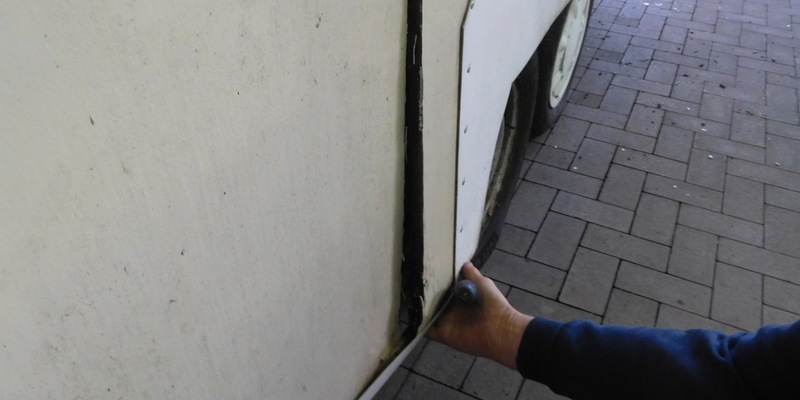 POL-ME: Bei Wendemanöver: 69-Jährige kollidiert mit Gegenverkehr - Velbert - 2312072 - Foto: presseportal.de