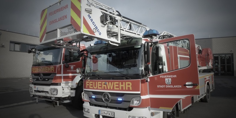 FW Dinslaken: Aufwändige Rettung eines Handwerkers - Foto: presseportal.de