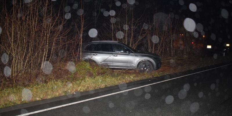 POL-HF: Verkehrsunfall auf Umgehungsstraße - Zwei Personen leicht verletzt - Foto: presseportal.de