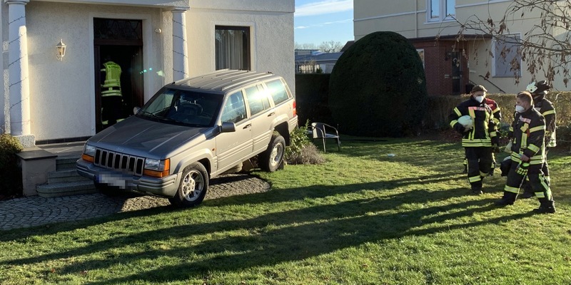 FW Dinslaken: Feuerwehr kontrolliert Bunker - Foto: presseportal.de