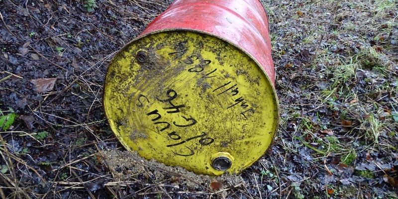 POL-VER: Illegal Altöl entsorgt - Zeugen gesucht - Foto: presseportal.de