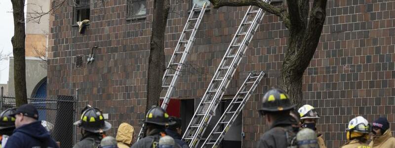 New Yorker Feuerwehr - Foto: Yuki Iwamura/AP/dpa