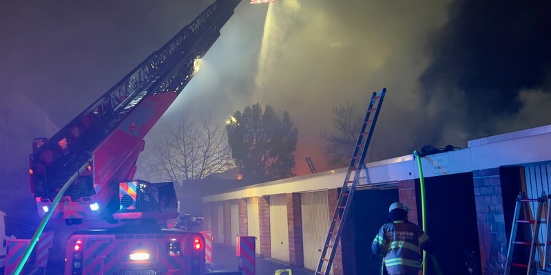 BPOL NRW: Bundespolizisten stellen Anscheinswaffe eines 36-Jährigen sicher - Foto: presseportal.de