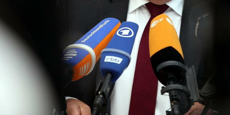 Mikrophone der Öffentlich-Rechtlichen - Foto: ?ber dts Nachrichtenagentur